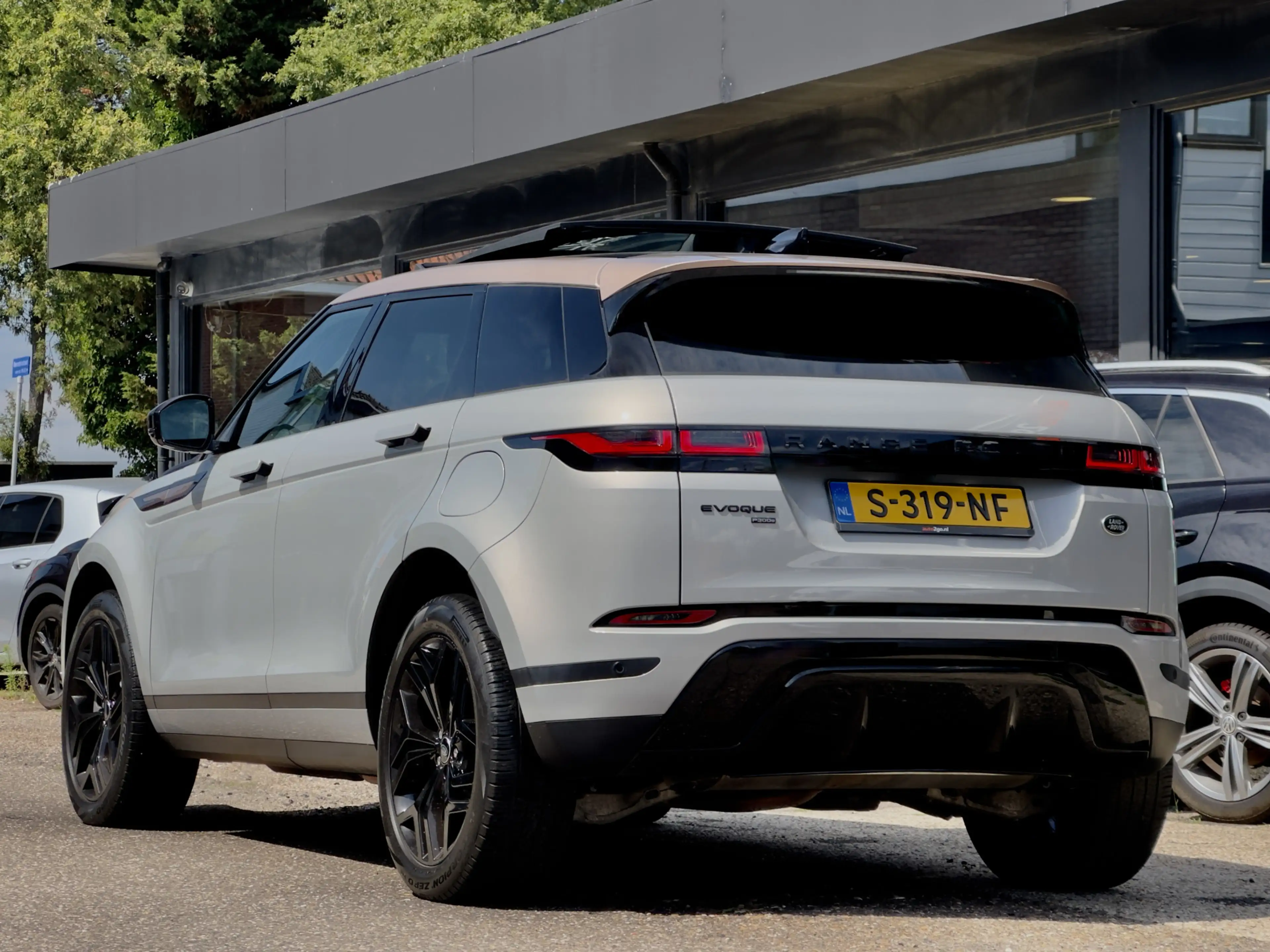 Land Rover Range Rover Evoque 1.5 P300e ACTIE! BETAAL NU 50% 18450 DE REST IN 2J — photo 4