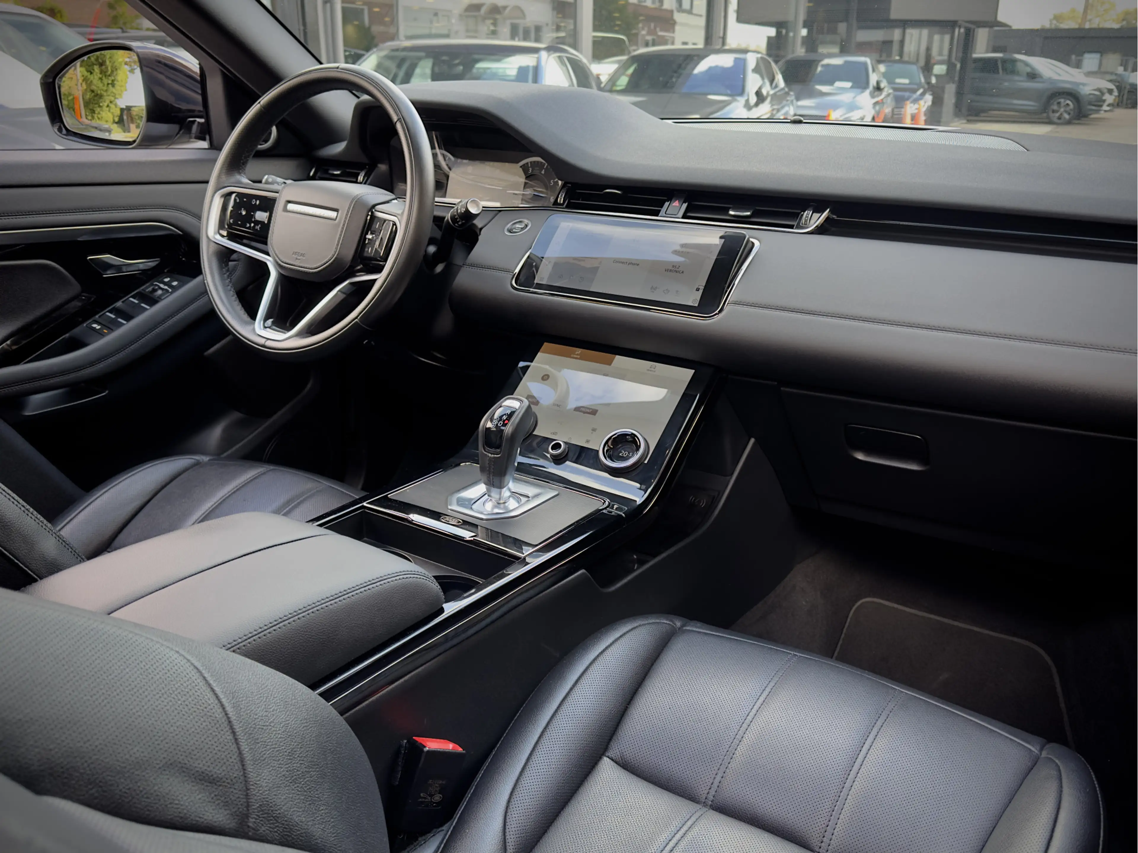 Land Rover Range Rover Evoque 1.5 P300e ACTIE! BETAAL NU 50% 18450 DE REST IN 2J — photo 2