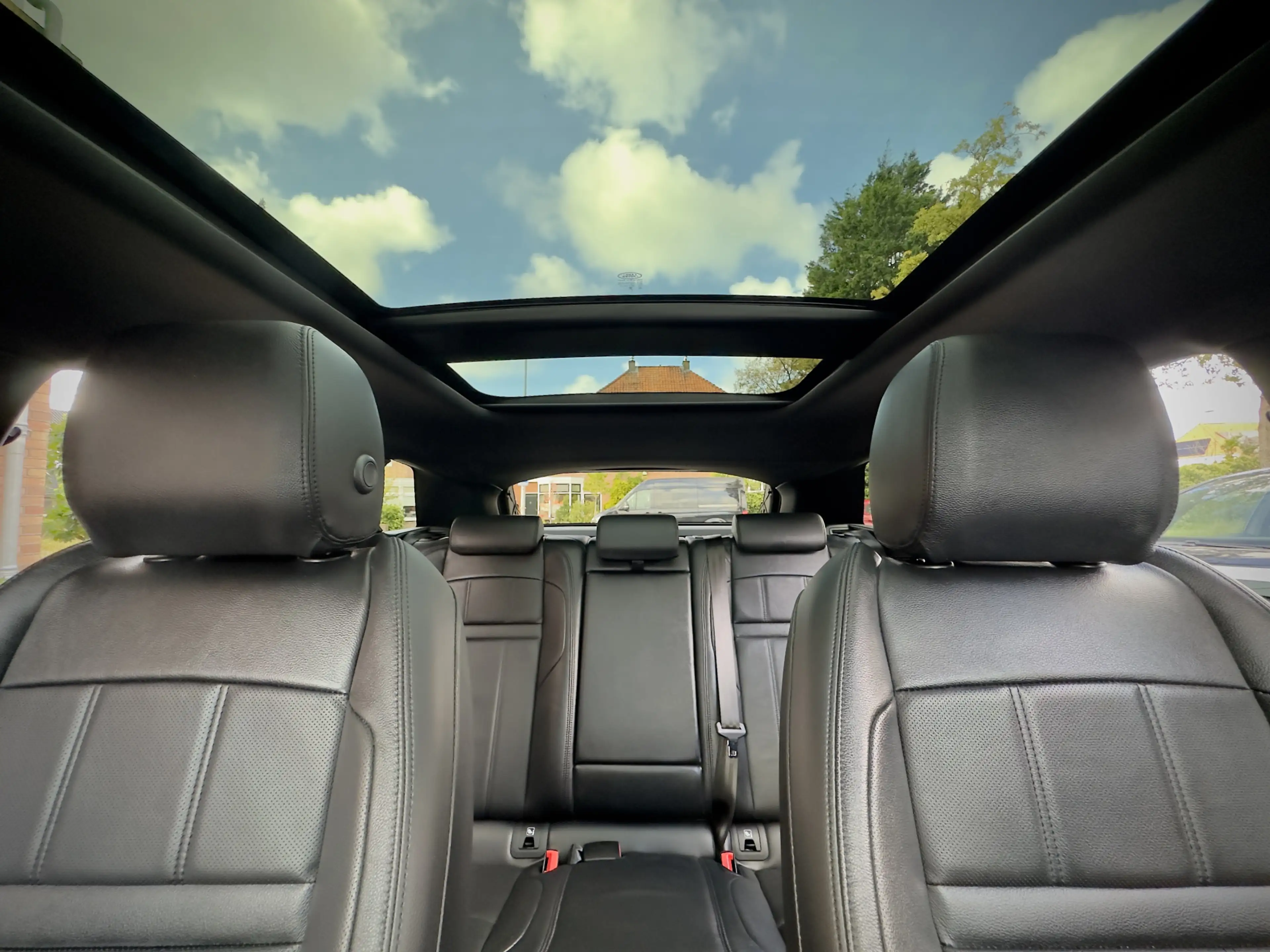 Land Rover Range Rover Evoque 1.5 P300e ACTIE! BETAAL NU 50% 18450 DE REST IN 2J — photo 6