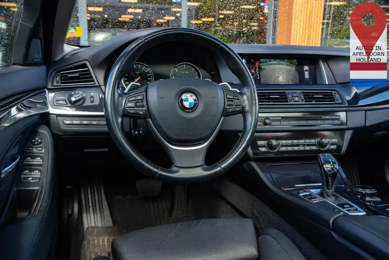Annonce voiture d'occasion BMW 530 - CARADIZE