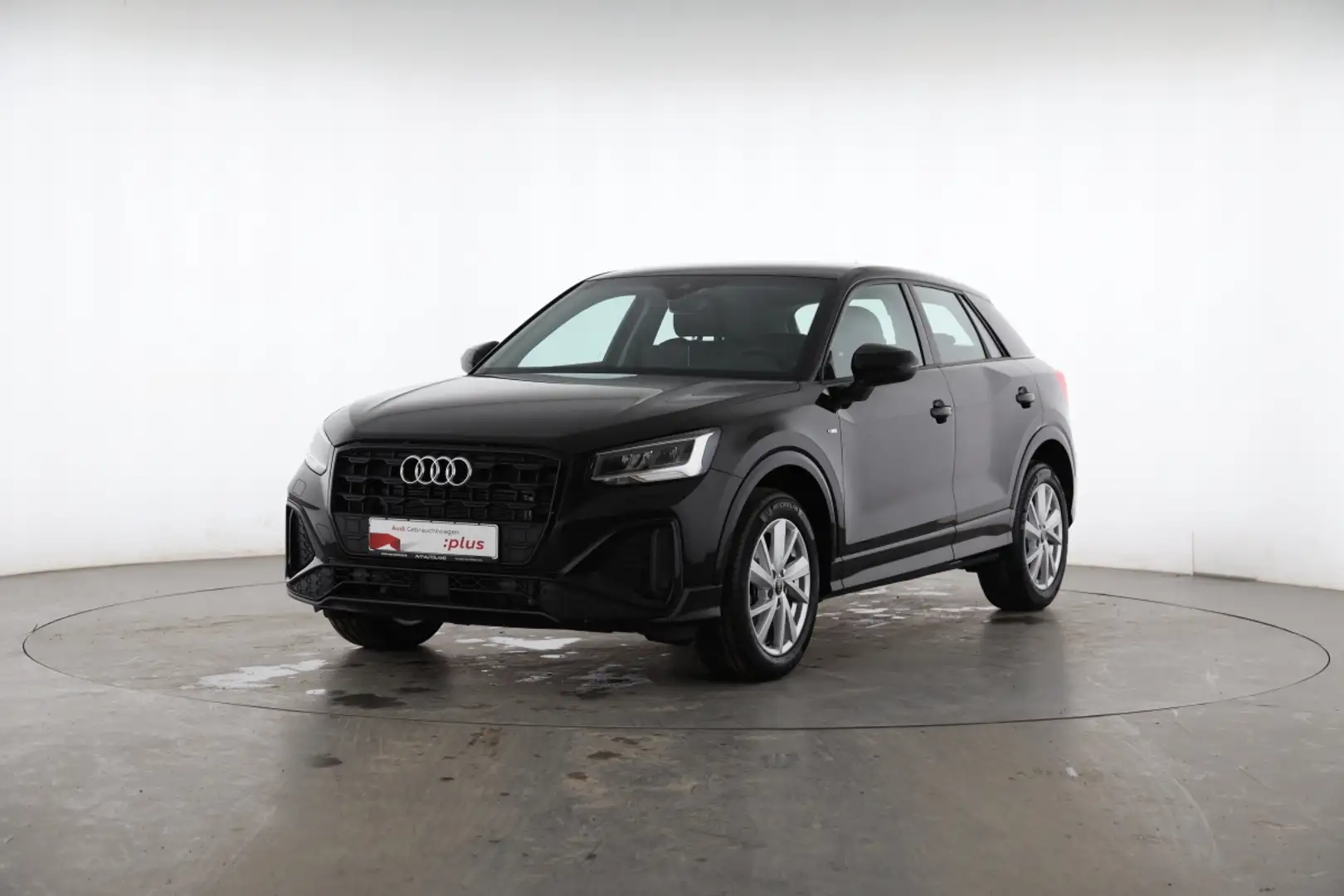 Audi Q2 35 TFSI S tronic S line MMI NAVI PLUS | AHK Zwart - 2