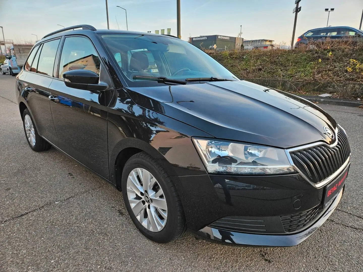 Skoda Fabia Combi Ambition Schwarz - 1