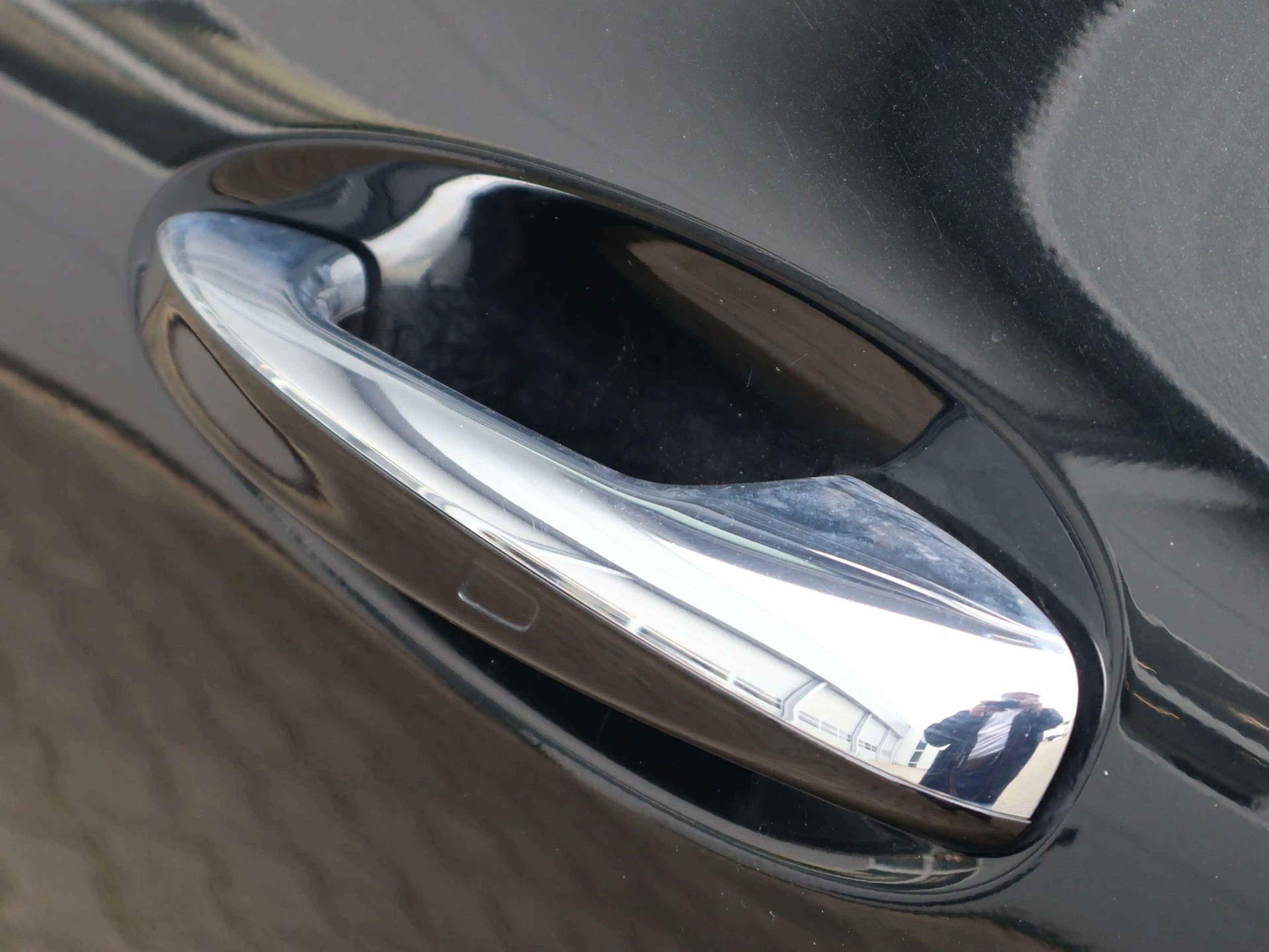 Mercedes-Benz GLA 250 e Business Solution AMG l Keyless l Panoramadak l — photo 9