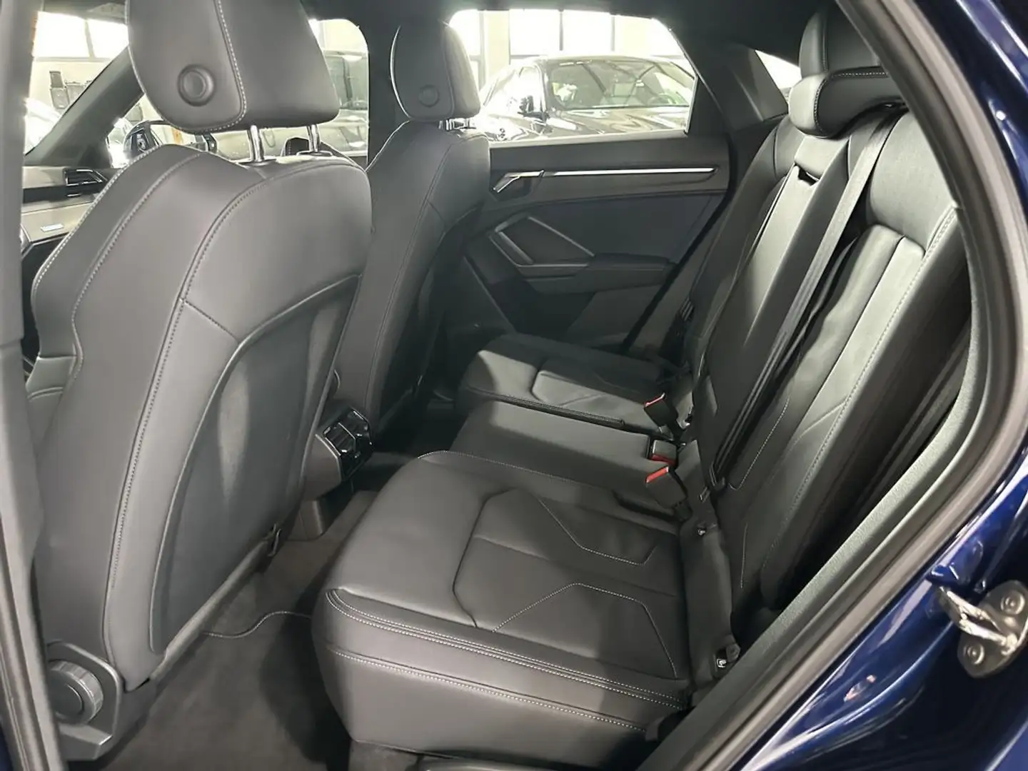 Audi Q3 35 TDI S LINE BVA PACK CUIR LEASING POSSIBLE A PAR Bleu - 2