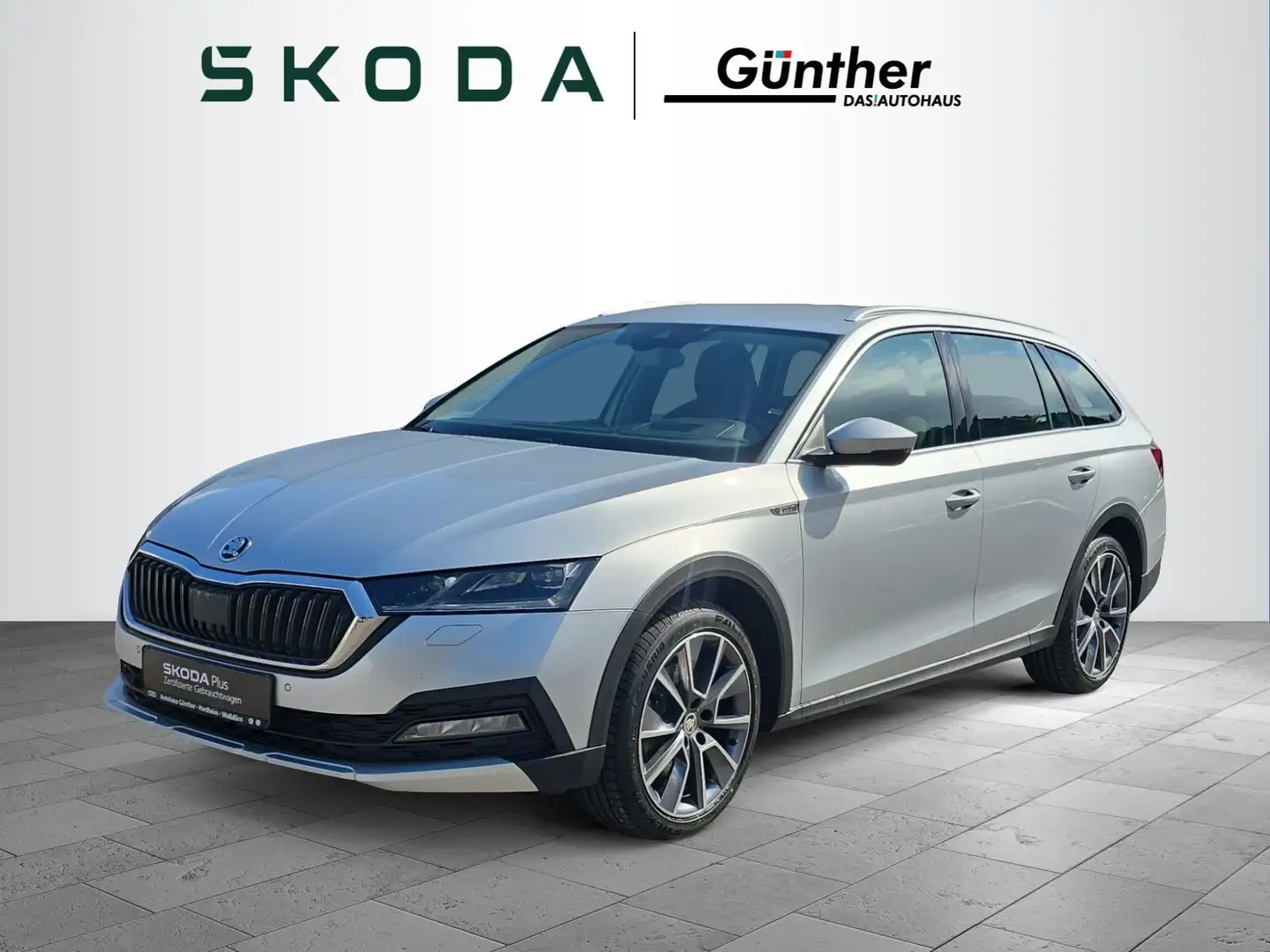 Skoda Octavia Combi 2.0 TDI Scout 4x4 +AHK+NAVI Silber - 2