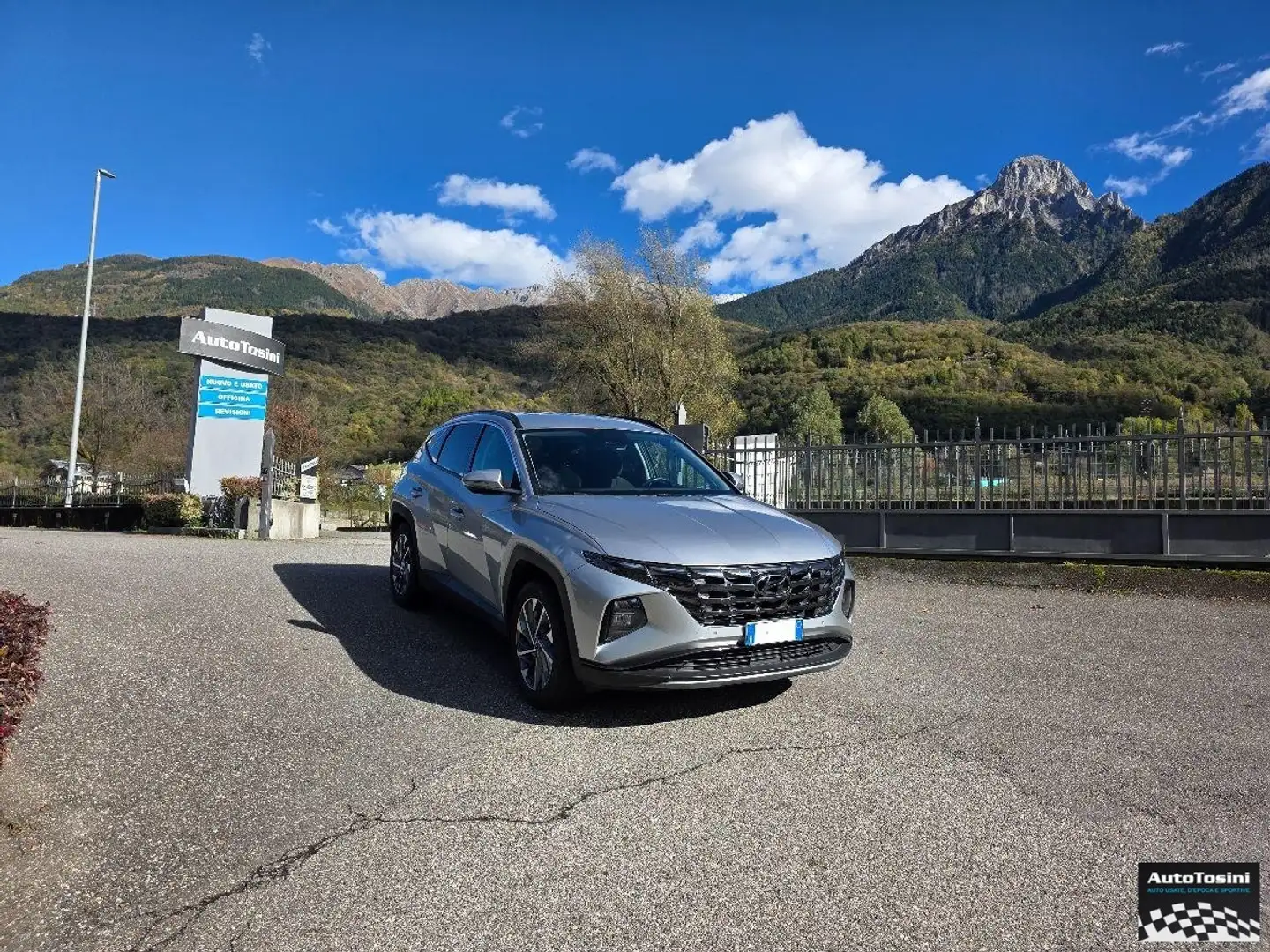 Hyundai TUCSON 1.6 CRDI Xline Grigio - 2
