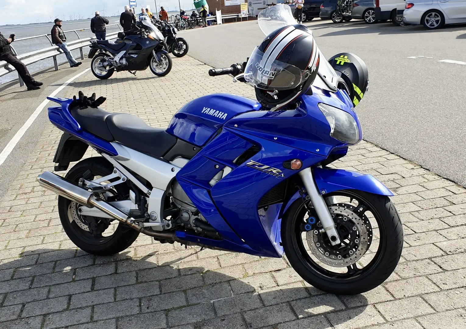 Yamaha FJR 1300 - 2