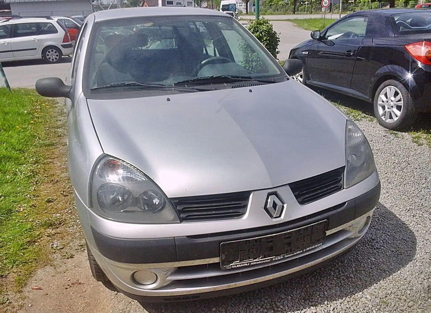 Renault Clio Authentique/ 5 trg/TÜV NEU/ met+ABS+Klima+ZV Silber - 2