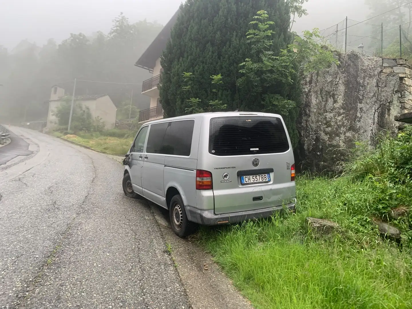 Volkswagen T5 Transporter 2.5 tdi Grigio - 2
