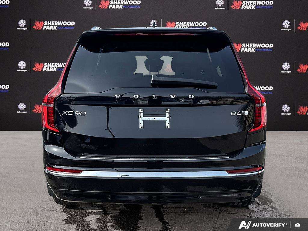 2025 Volvo XC90 Ultra Bright Theme | B6 | HEATED & COOLED SEATS | alt 5