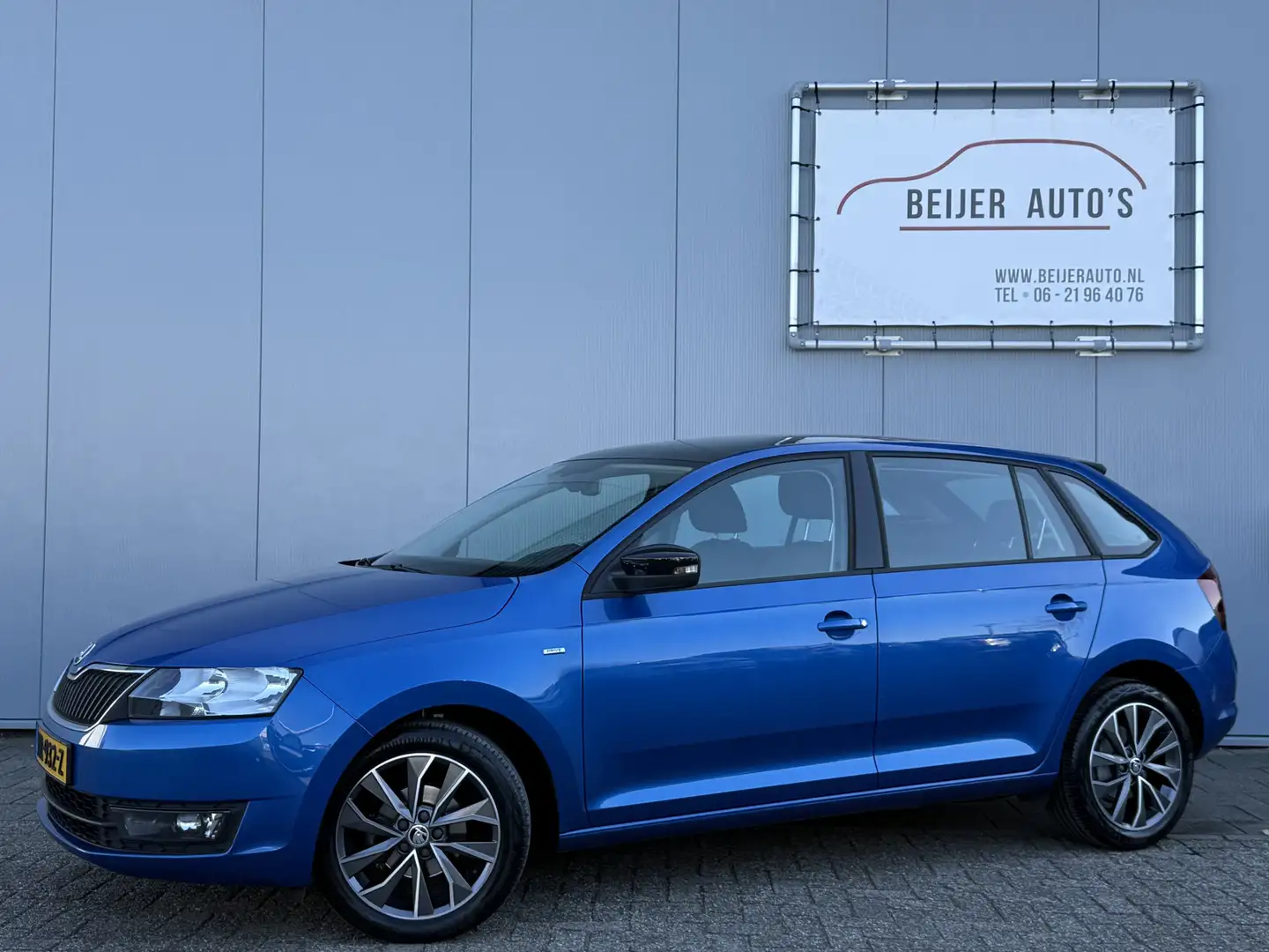 Skoda Rapid/Spaceback 1.2 TSI Greentech Drive Pano/Trekhaak. Blauw - 1
