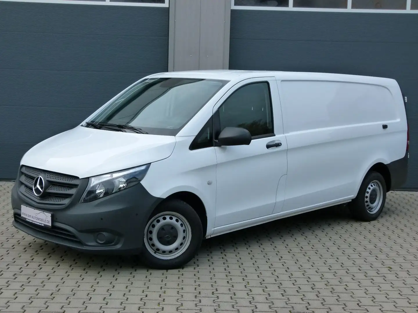 Mercedes-Benz Vito 116CDI extralang Navi Kamera PDC 3-Sitze Blanc - 1