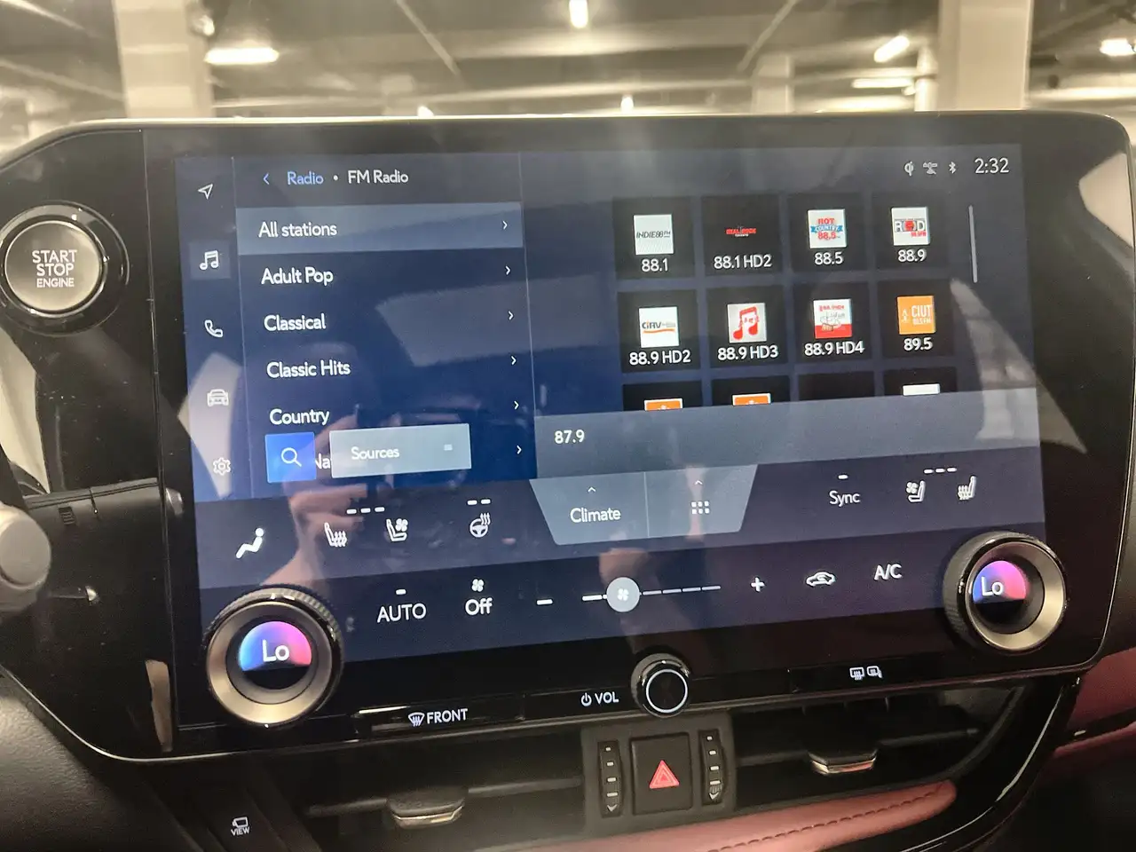 Lexus NX снимка Lexus NX