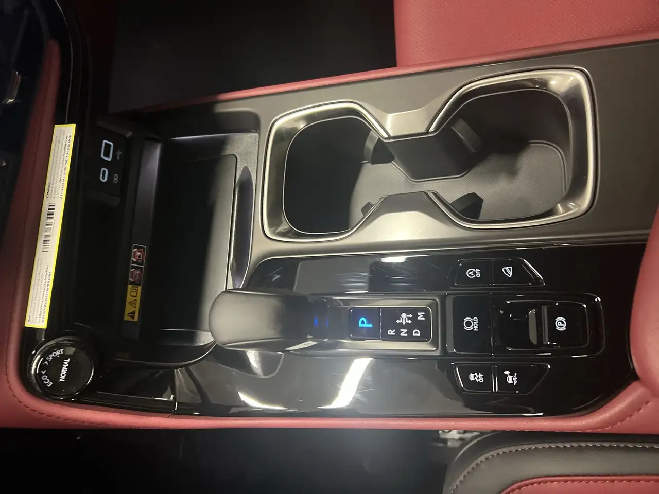 Lexus NX снимка Lexus NX