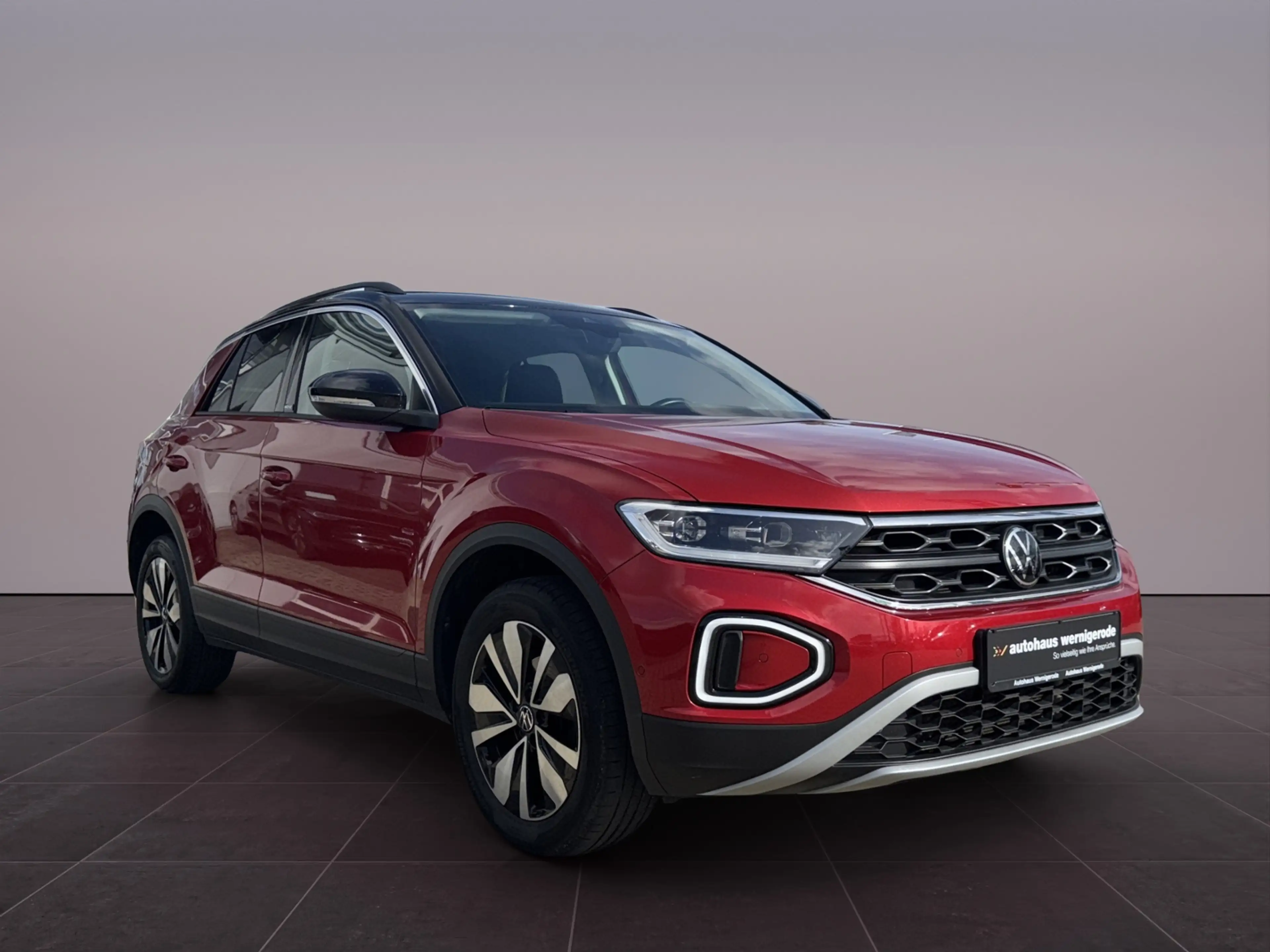 Volkswagen T-Roc Move 1.5TSI DSG *LED+*StndHzg*DC Pro*RV* — photo 9