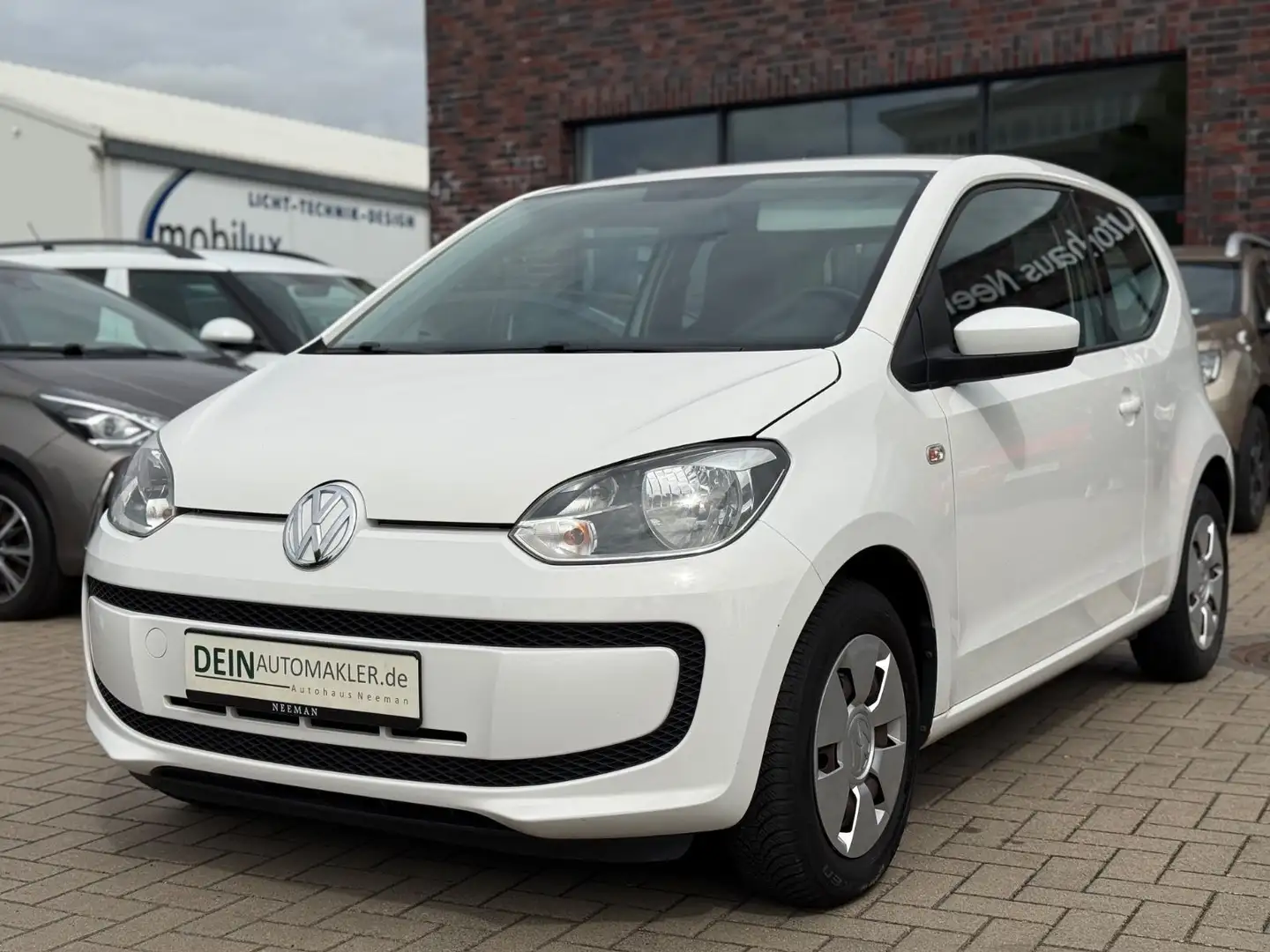 Volkswagen up! move up!*Automatik*Klima*Servo* Weiß - 1