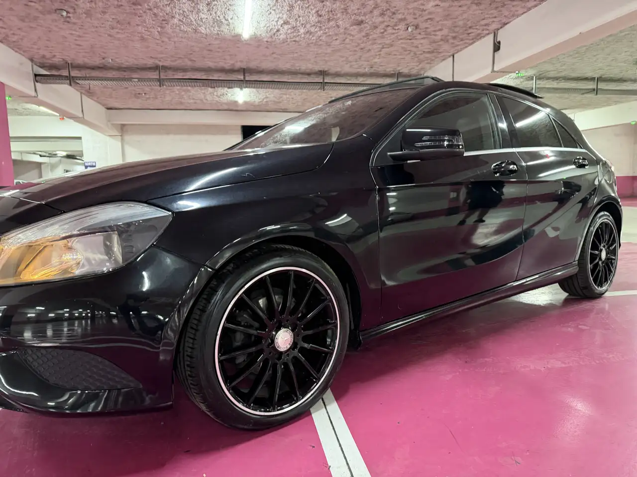 Mercedes-Benz A 180