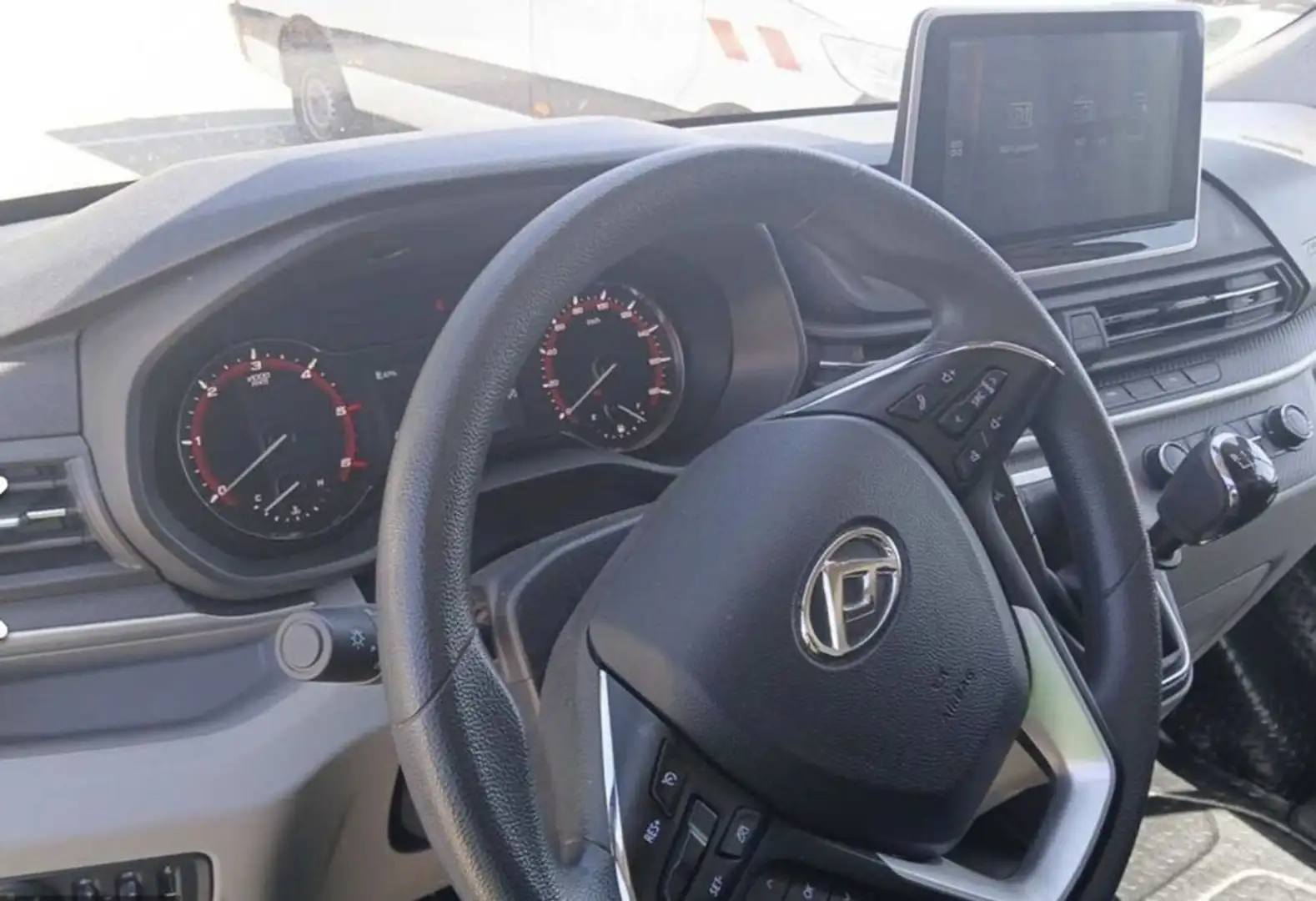 Maxus eDeliver 9 Edeliver 9 DELIVER 9 L2H2 3,5t Netto: € 19.990,-- Weiß - 2