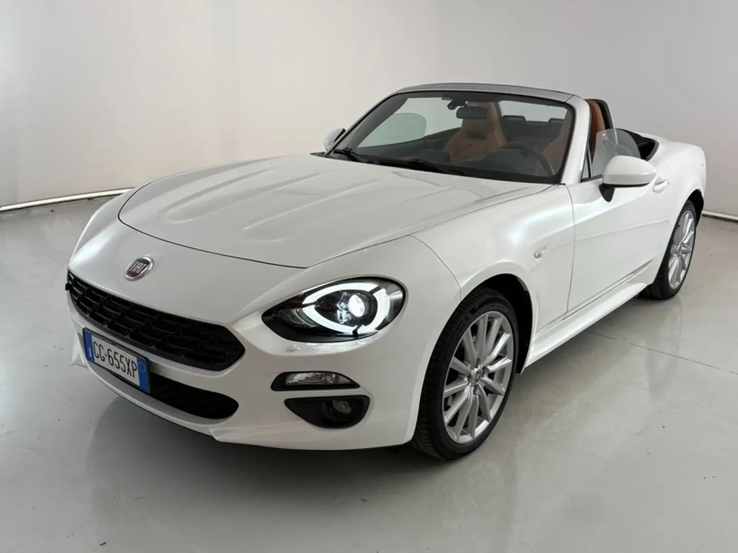 Fiat 124 Spider Spider 1.4 Multiair Lusso Blanc - 1