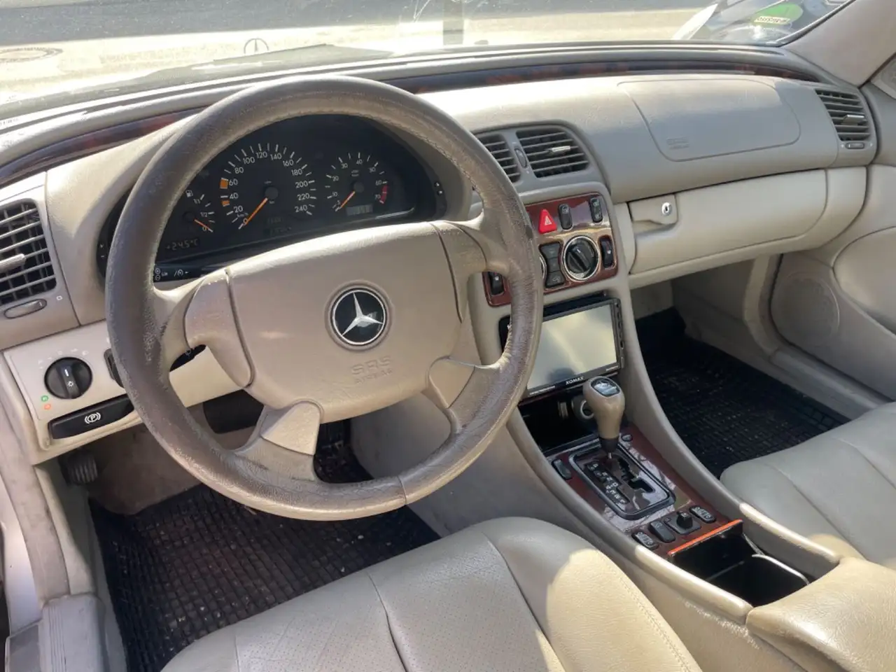 Mercedes-Benz CLK 200