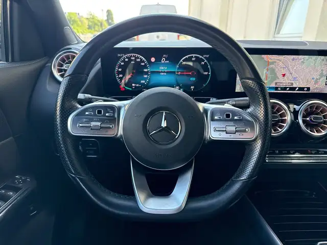 Mercedes-Benz Eqa view 9