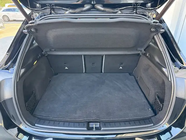 Mercedes-Benz Eqa view 15