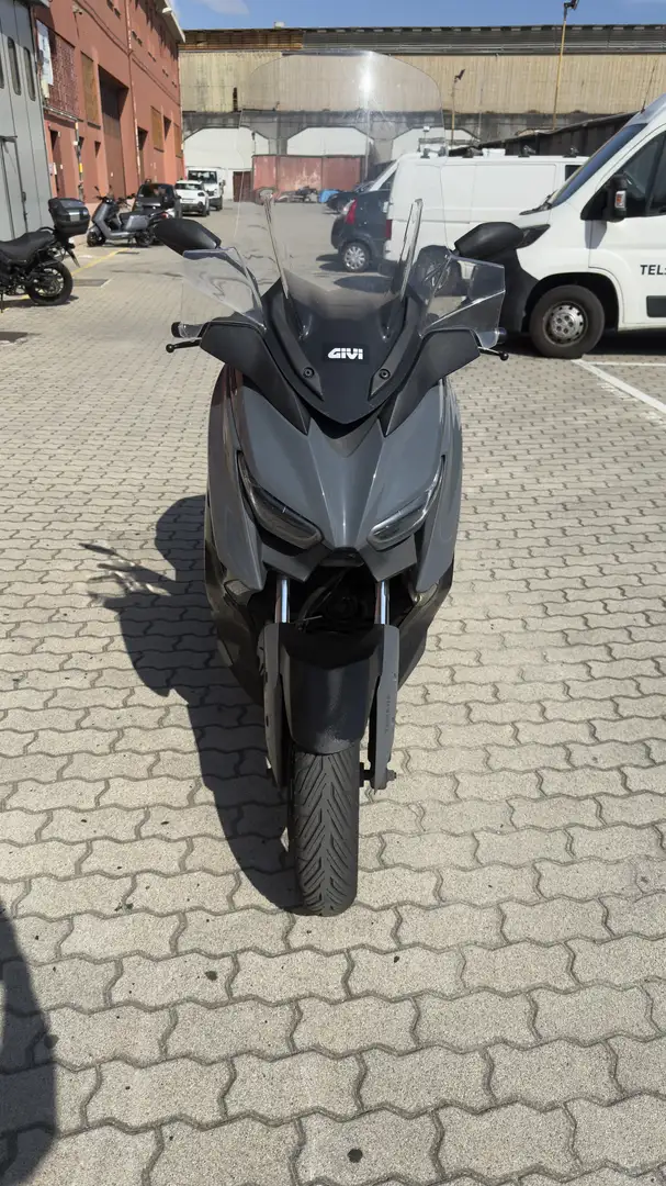 Yamaha X-Max 300 Tech Max - 1