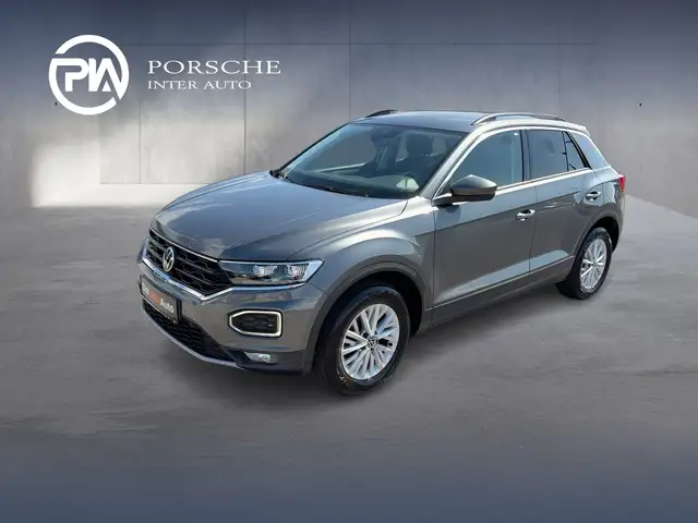 Volkswagen T-Roc main image