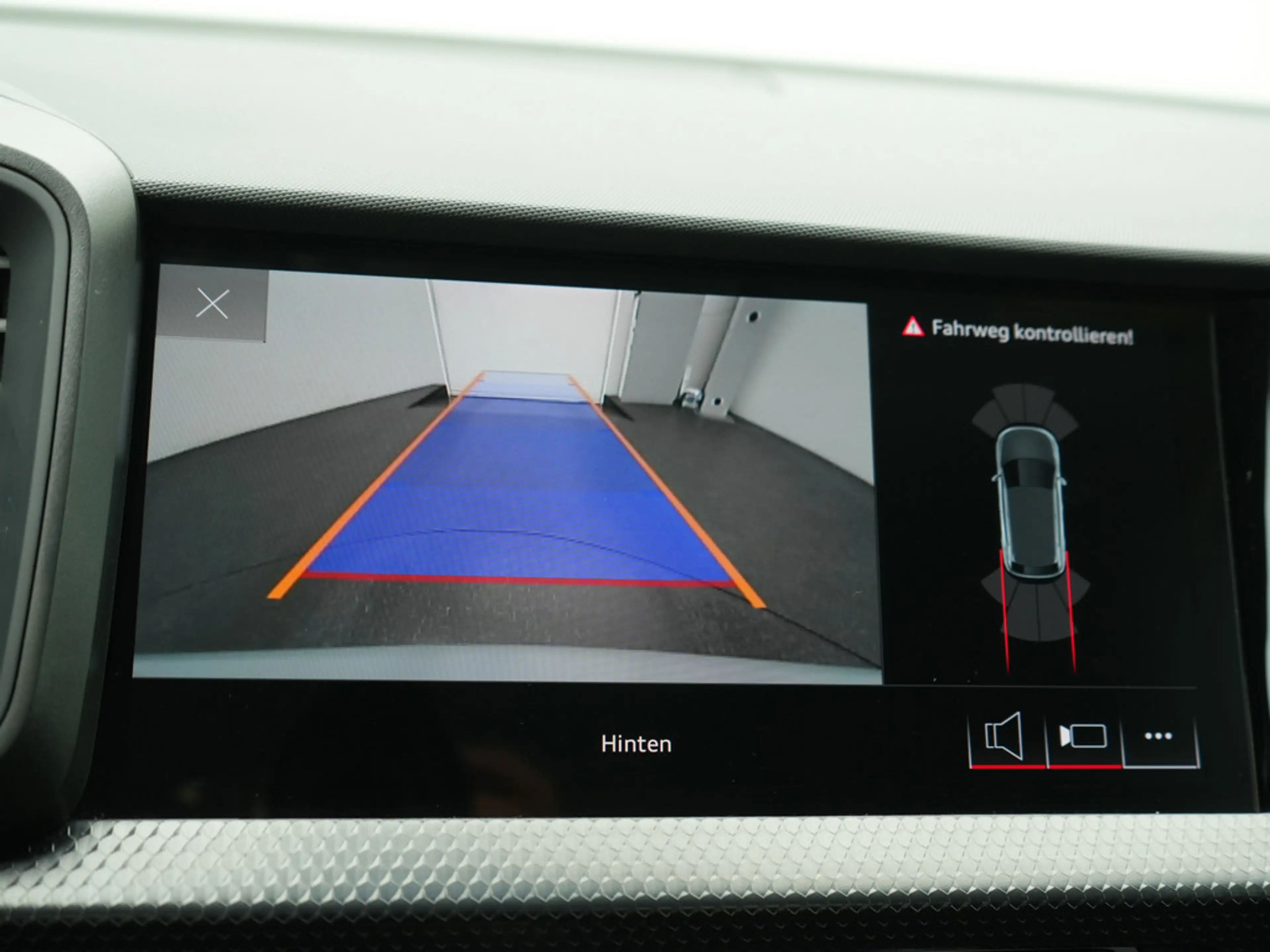 Audi A1 Sportback KAM SHZ LED PDC KLIMA — photo 6