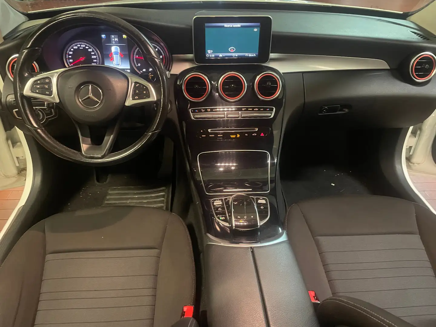 Mercedes-Benz C 180 SW d EXCLUSIVE autom + NAVIGATORE + FARI LED Wit - 2
