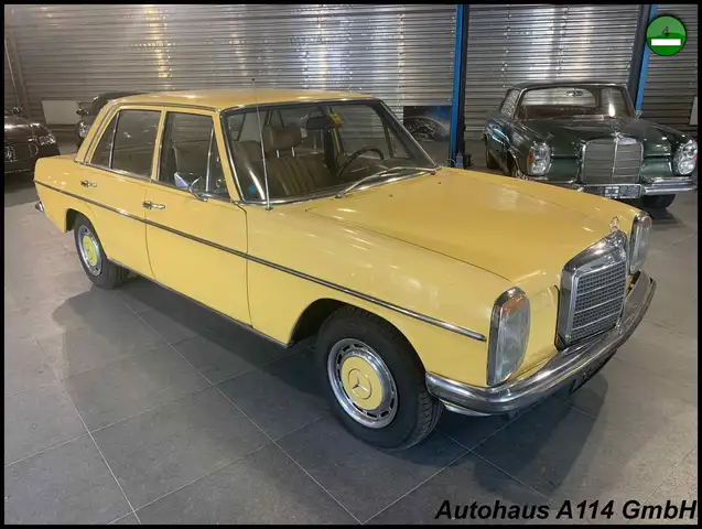 Mercedes-Benz 220 Strich 8 / W115 / AUTOM./ H-KENNZEICHEN
