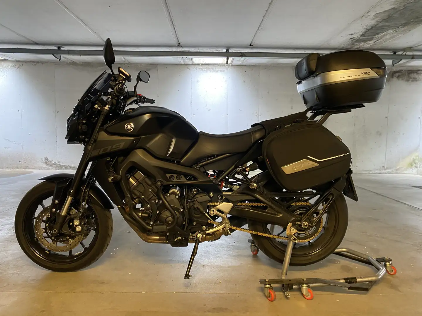 Yamaha MT-09 my 2017-2020 Nero - 2