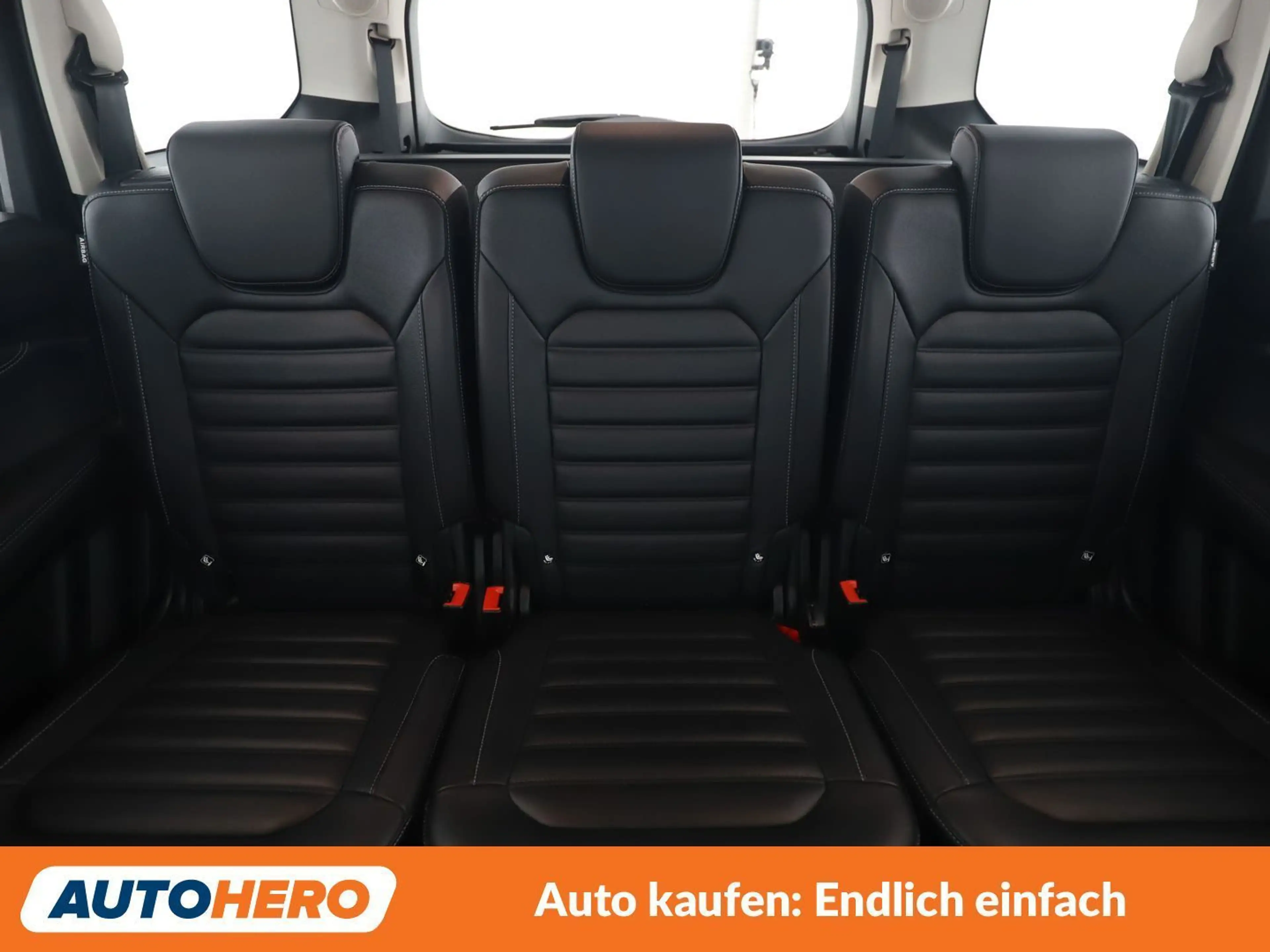 Ford Galaxy 2.0 TDCi EcoBlue Titanium AWD — photo 15