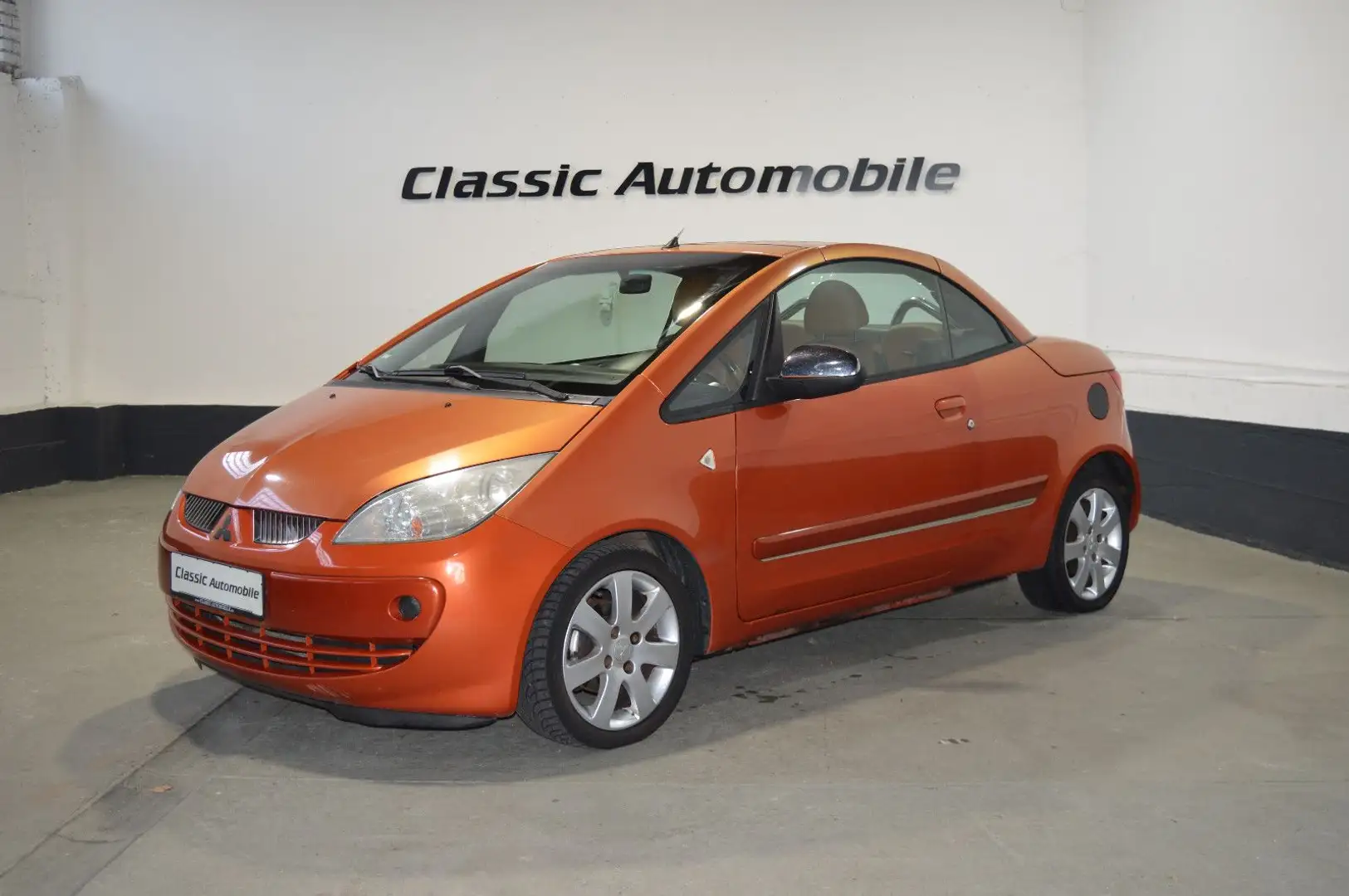 Mitsubishi Colt CZC nvite Orange - 1