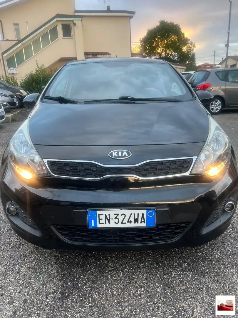 Kia Rio 1.1 CRDi WGT 5p. EX PLUS Bianco - 1