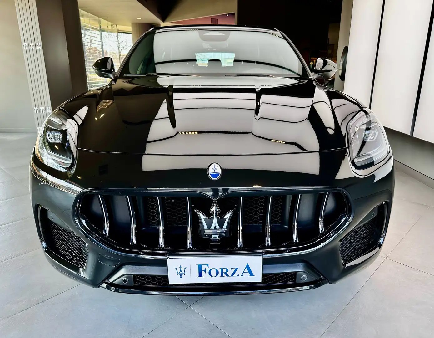 Maserati Grecale 2.0 mhev GT 250cv auto Nero - 2