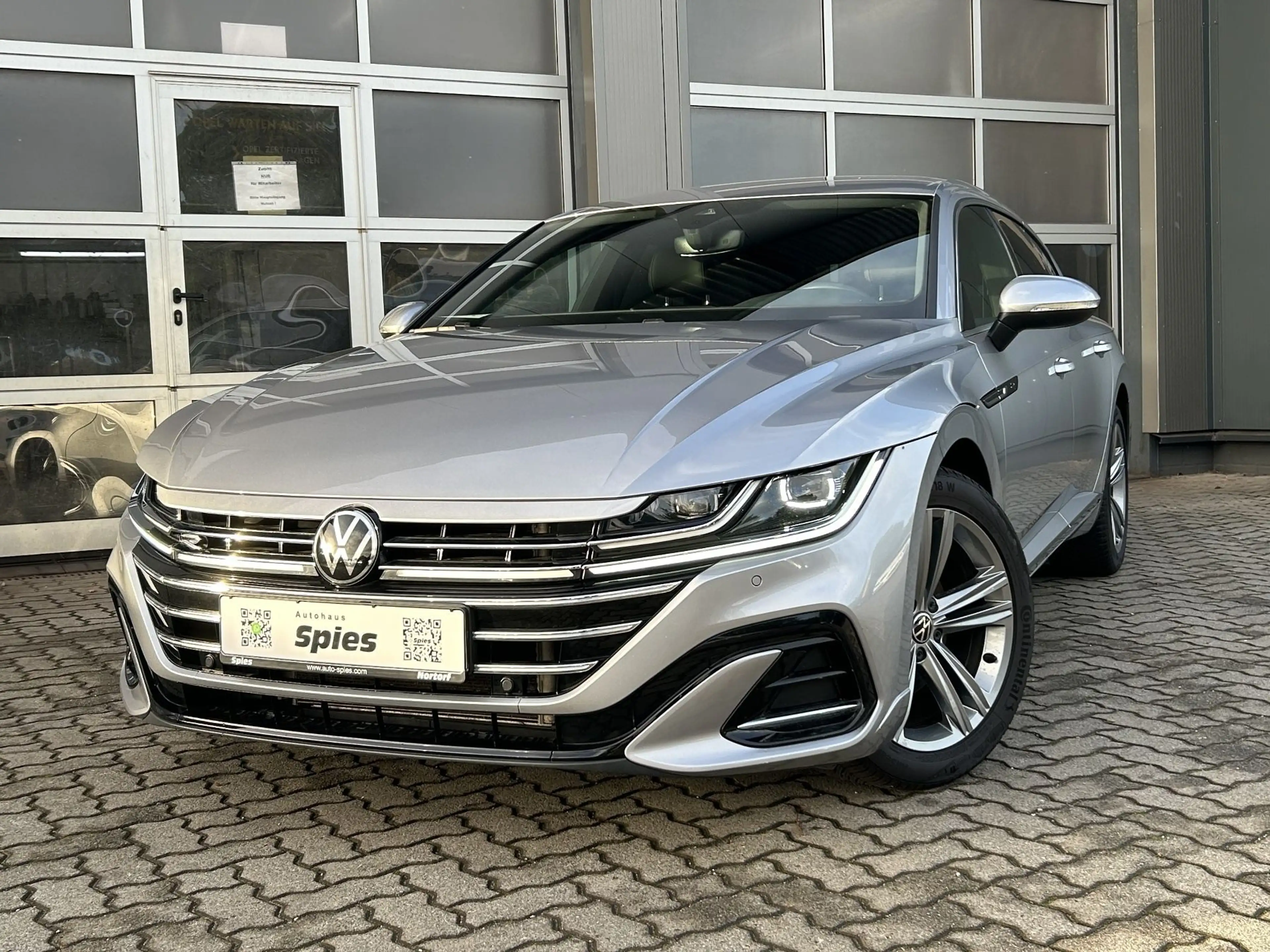 Volkswagen Arteon Shooting Brake R-Line AHK Shz Navi LED — photo 2