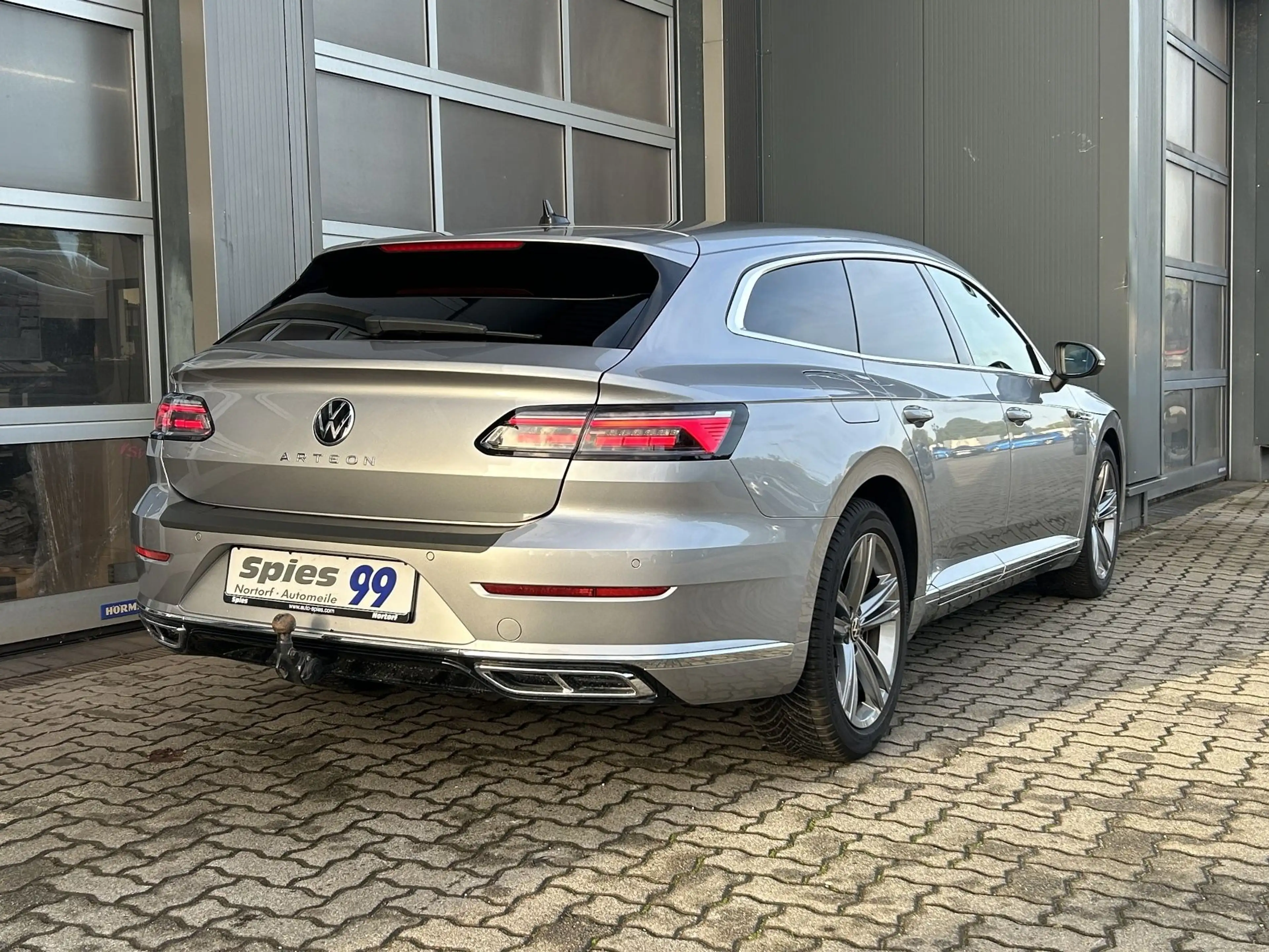 Volkswagen Arteon Shooting Brake R-Line AHK Shz Navi LED — photo 5