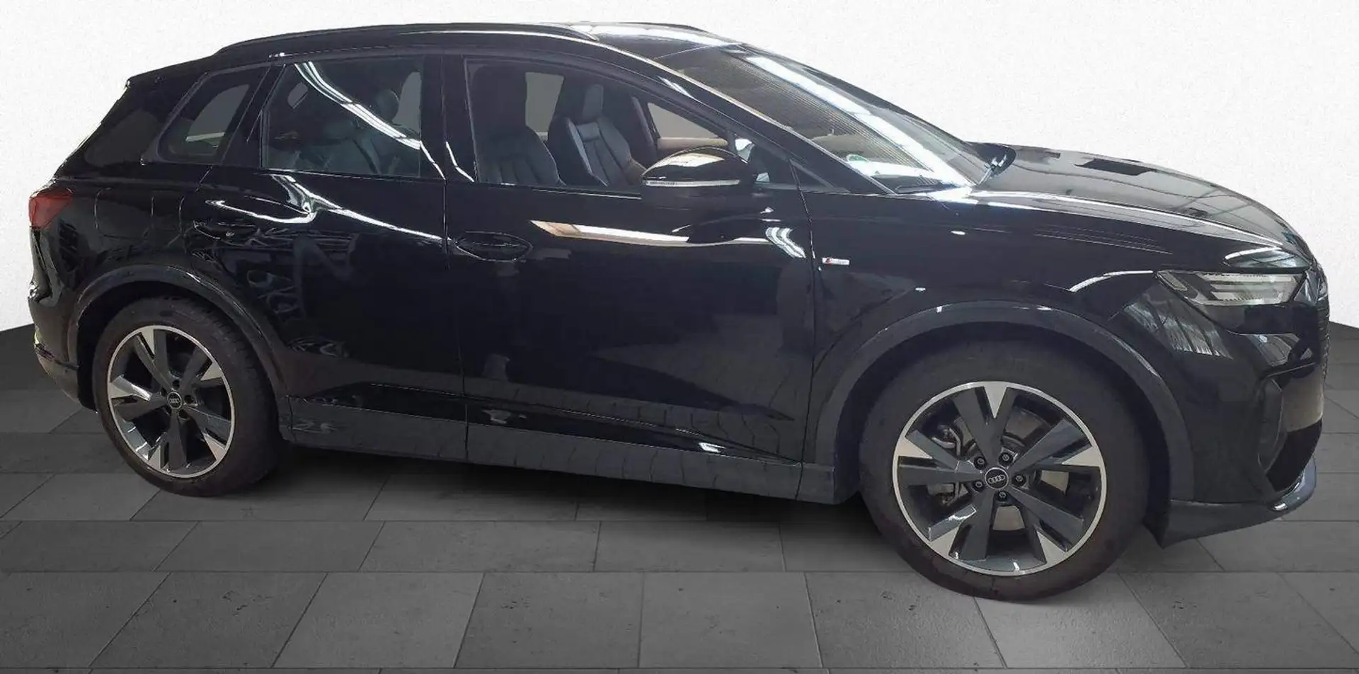 Audi Q4 e-tron 40 e-tron +Interieur S line+ACC+Matrxi+RFK Noir - 2