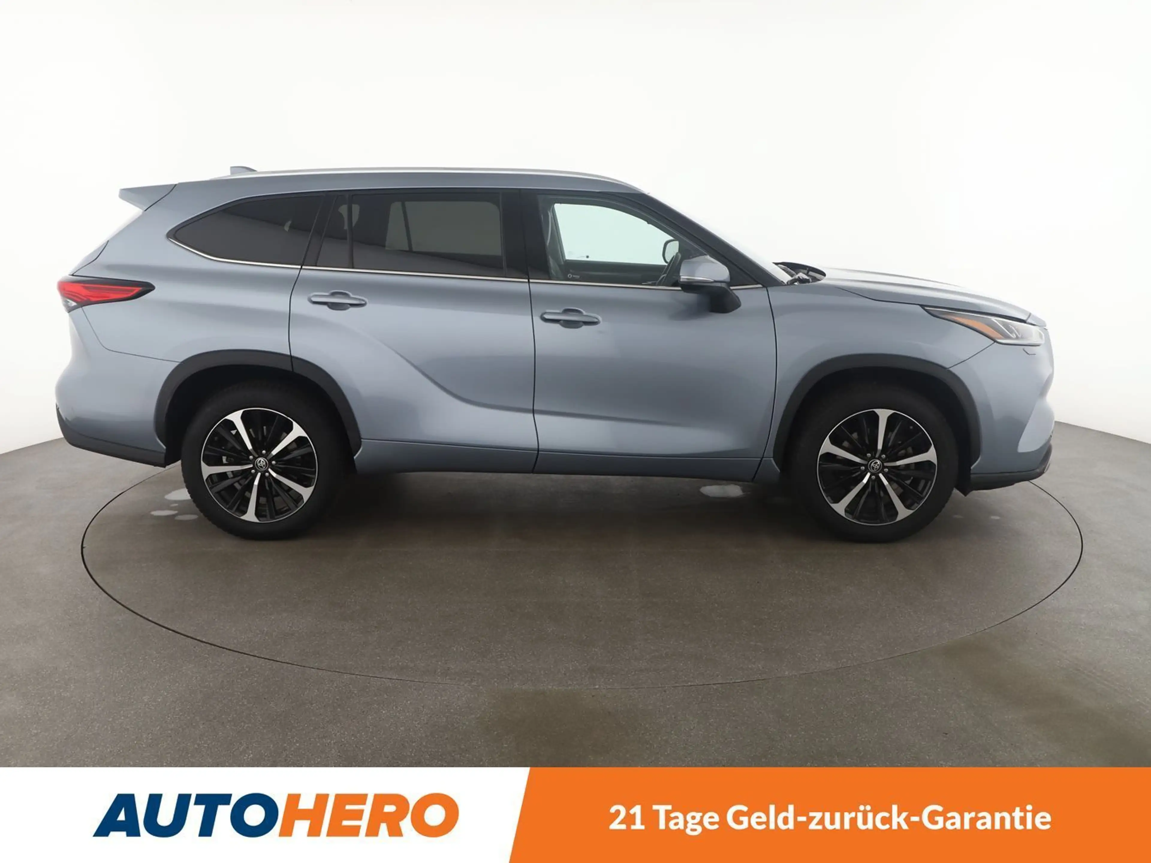 Toyota Highlander 2.5 Hybrid Luxury Aut.*NAVI*HEAD-UP*JBL*ACC*CAM* — photo 7