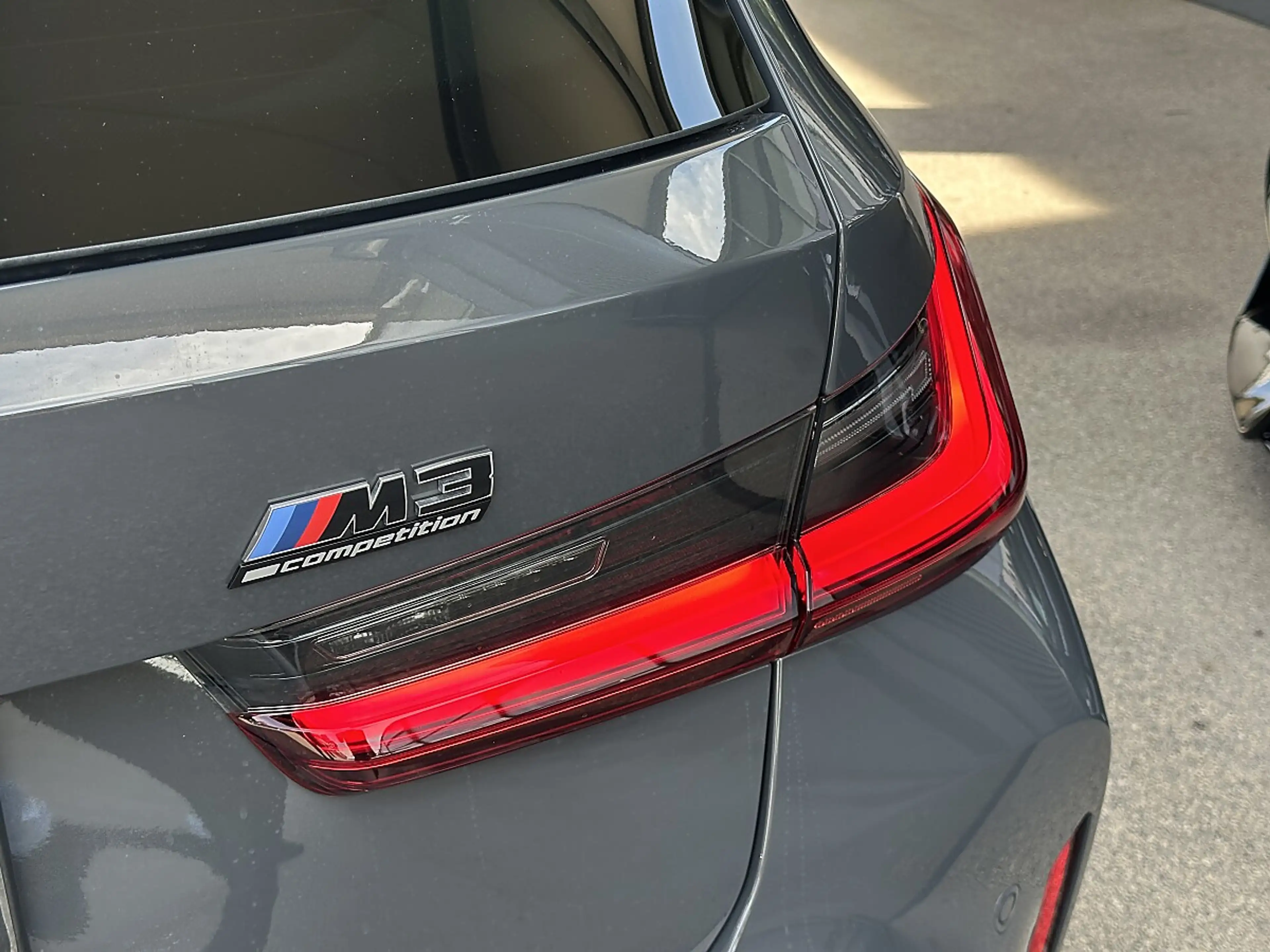 BMW M3 Competition M xDrive Touring Aut. Ultimate- Pac... — photo 9