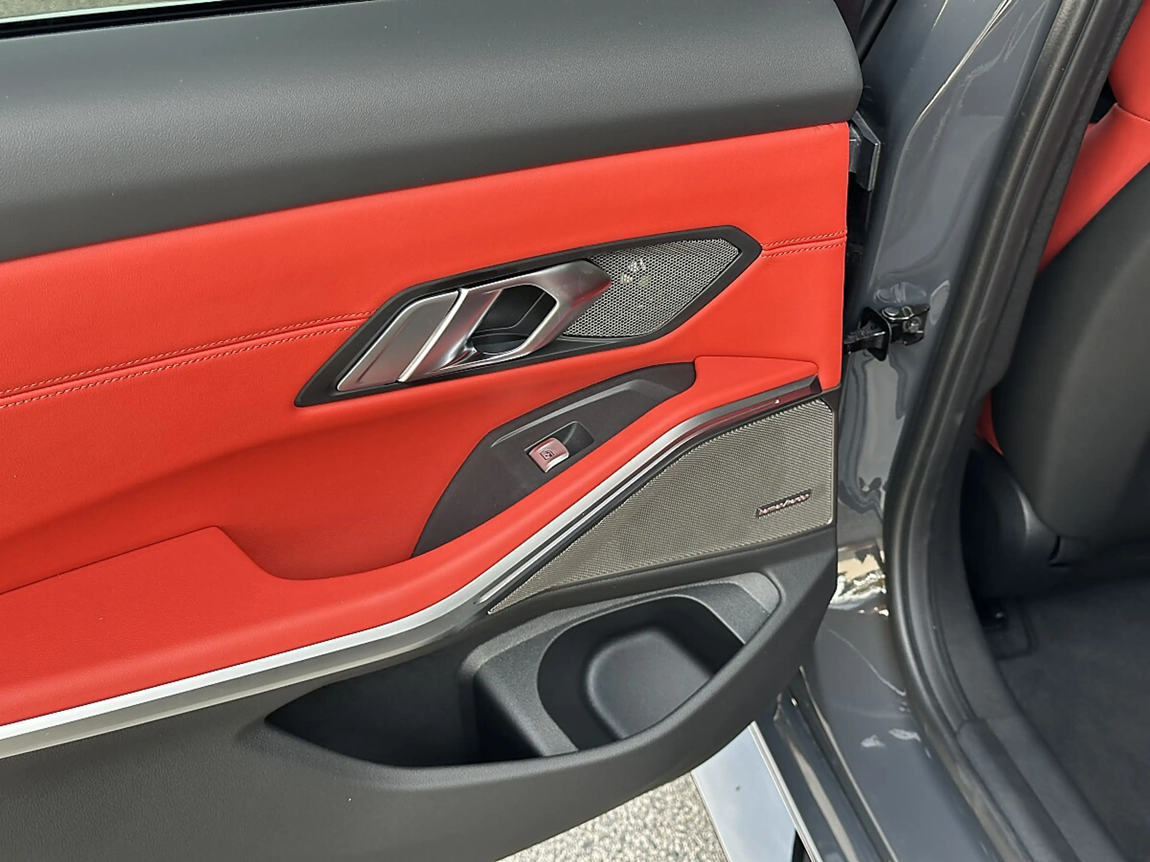 BMW M3 Competition M xDrive Touring Aut. Ultimate- Pac... — photo 13