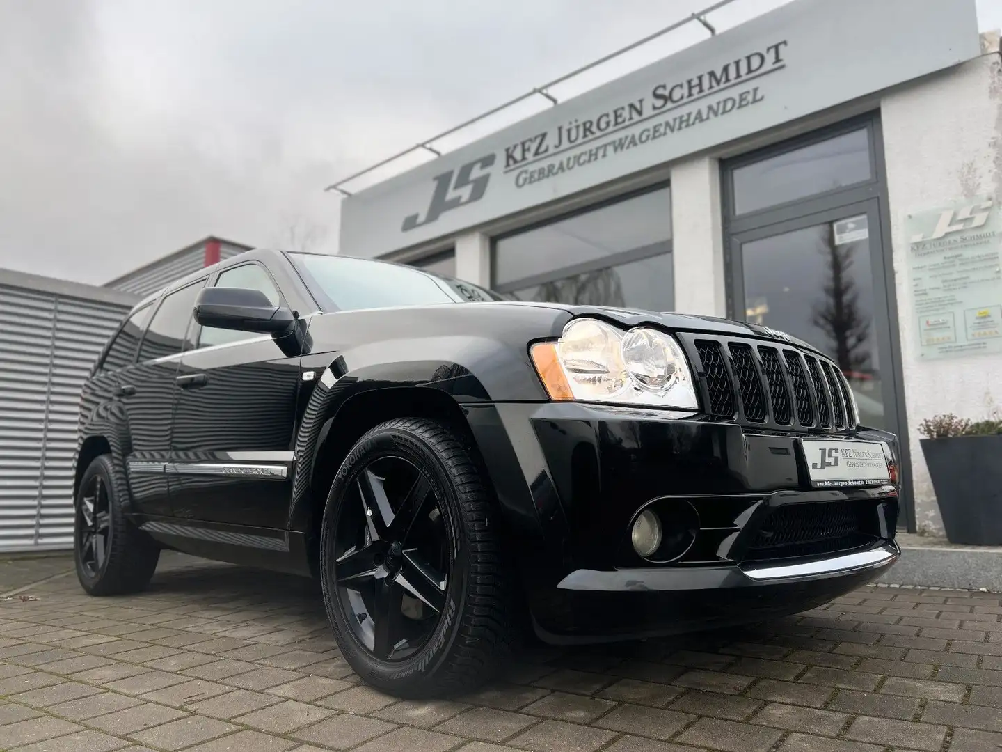 Jeep Grand Cherokee 6,1 SRT8 WH 425 PS V8 20 Zoll Nero - 1