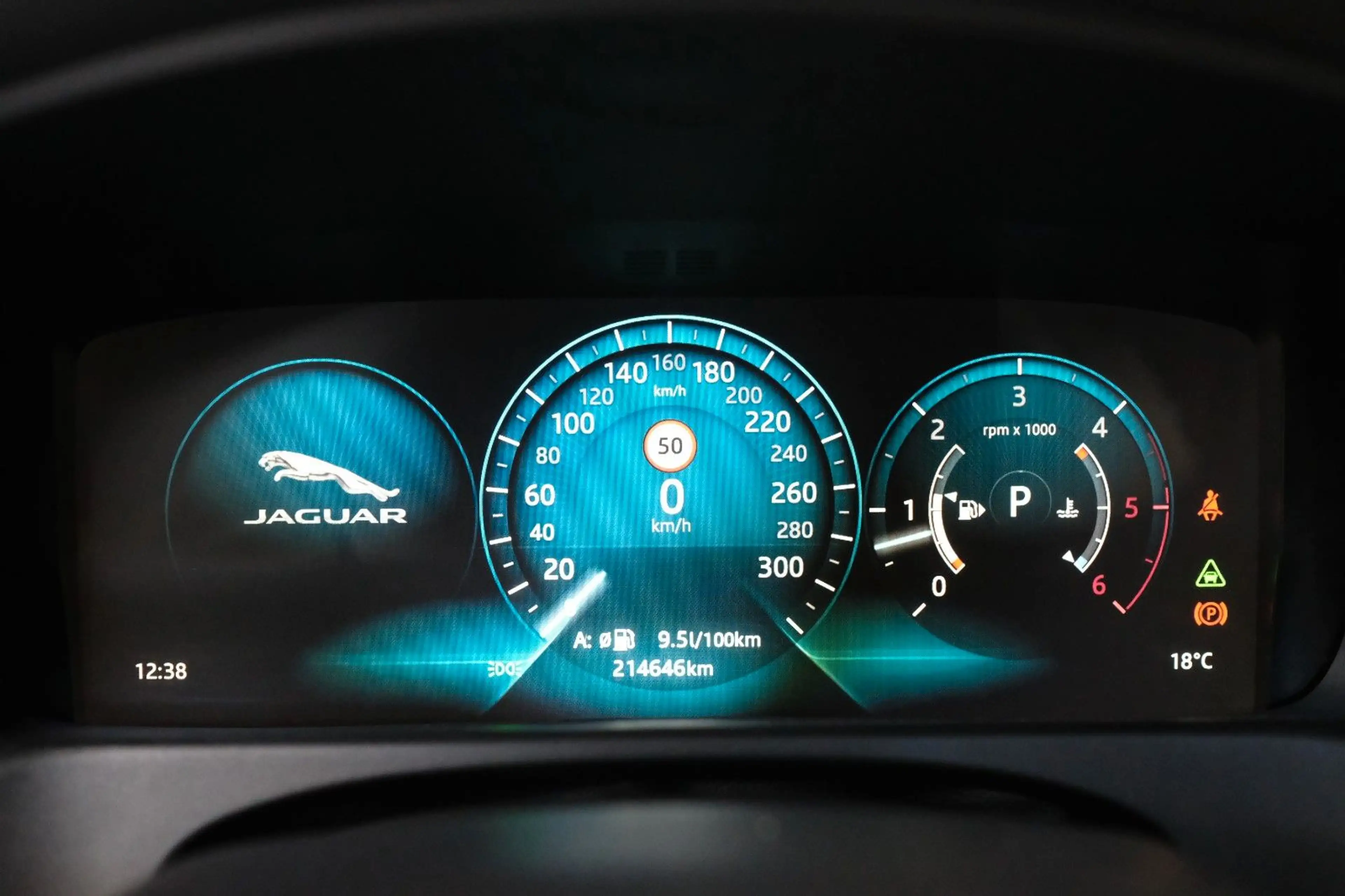 Jaguar XF R-SPORT/NAVI/KAMERA/SCHIEBEDACH/20ZOLL/HUD — photo 13