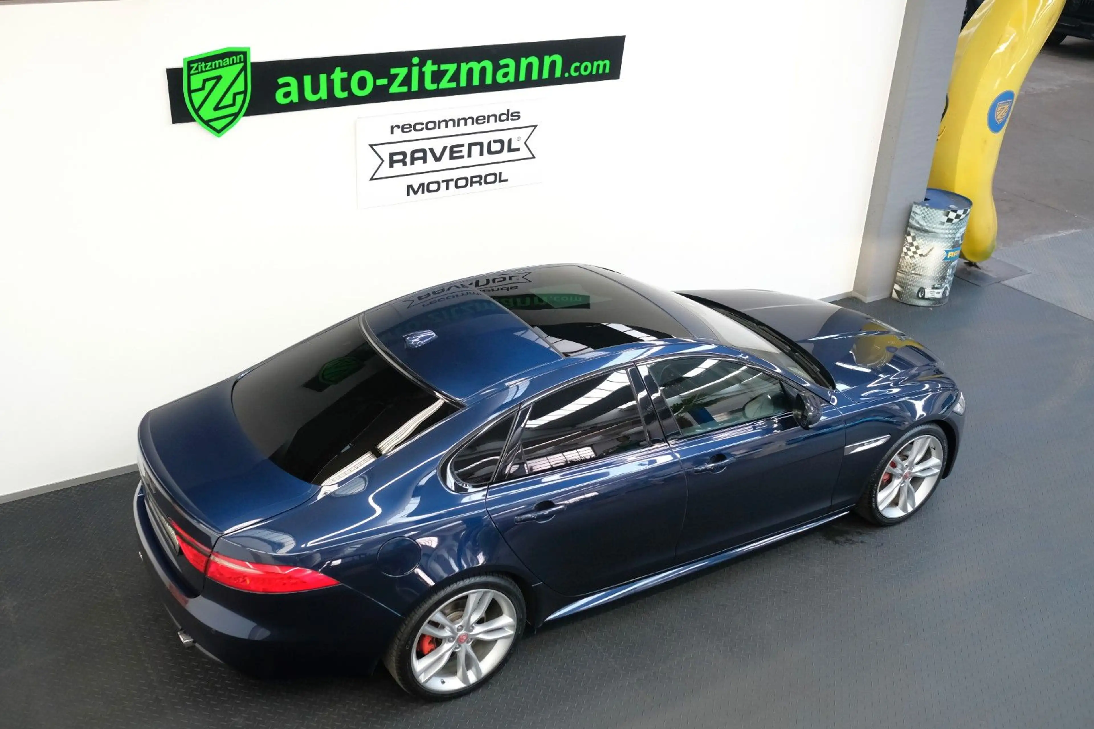 Jaguar XF R-SPORT/NAVI/KAMERA/SCHIEBEDACH/20ZOLL/HUD — photo 6