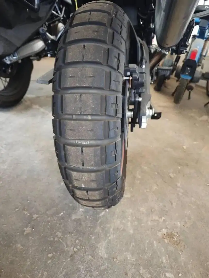 Benelli TRK 702 Bianco - 2