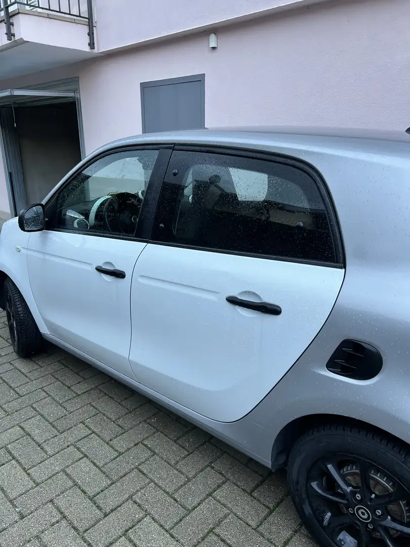 smart forFour Forfour 1.0 Urban (sport edition1) 71cv Bianco - 2