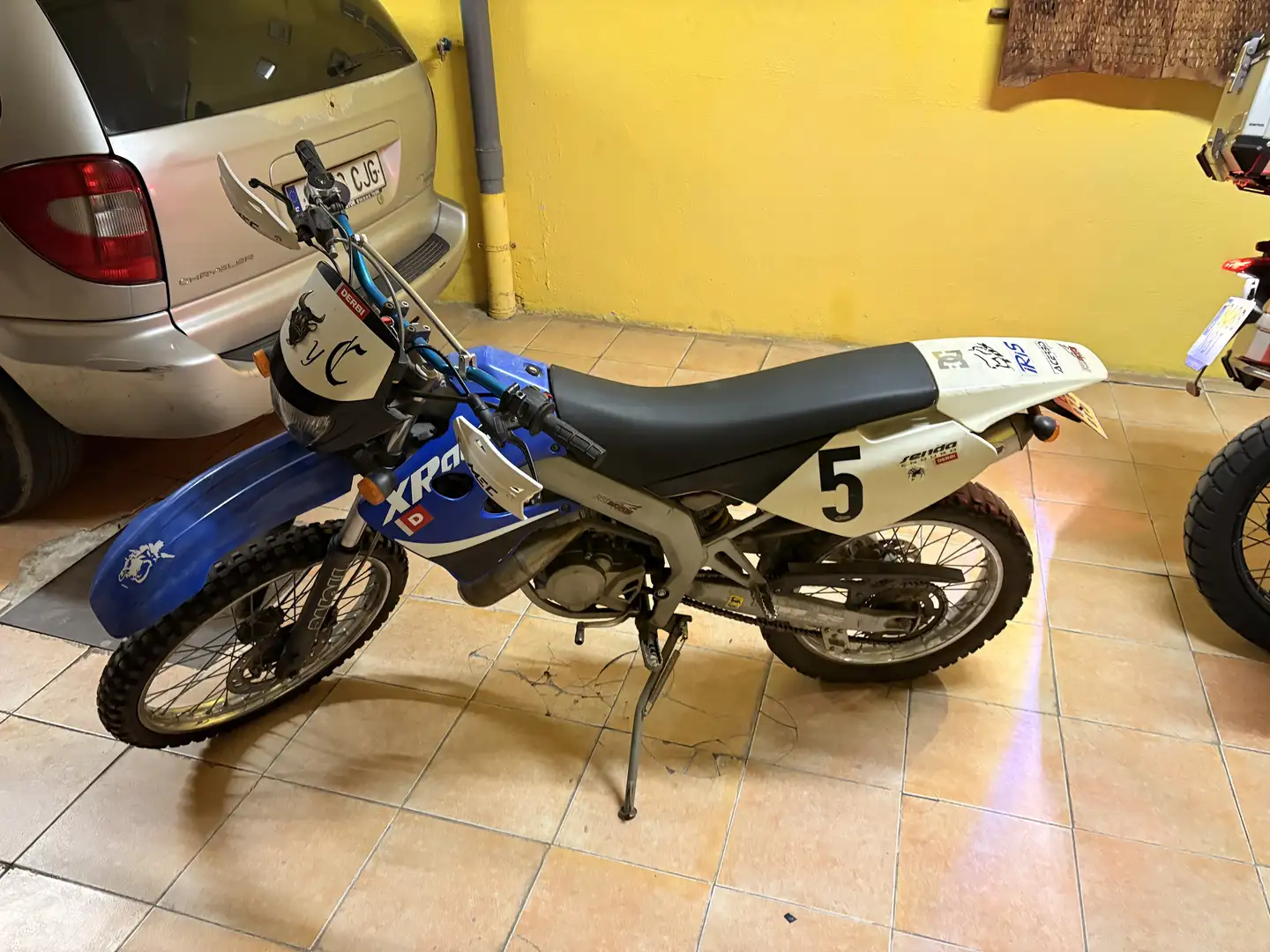 Derbi Senda Manillar, Linea De Escape Leo Vinci V6 Y Manetas - 1