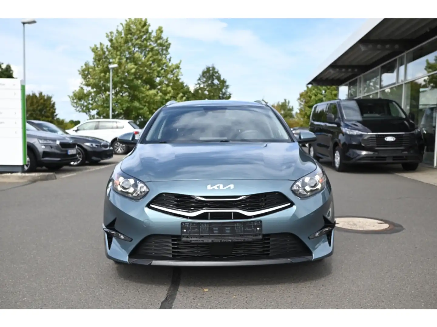 Kia Ceed / cee'd Sportswagon 1.6 CRDi Navi ACC Apple CarPlay Gris - 2