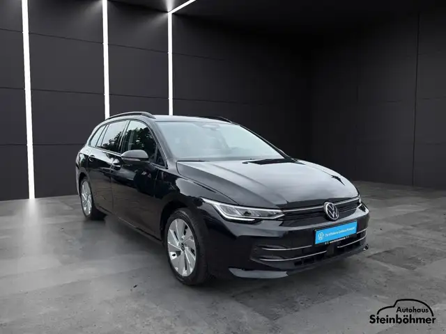 Volkswagen Golf view 9